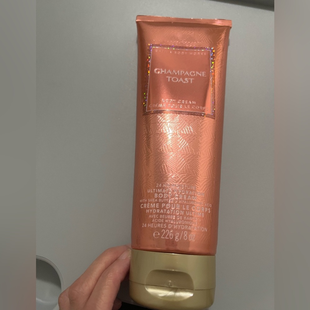 Bath and body works Champagne toast body cream